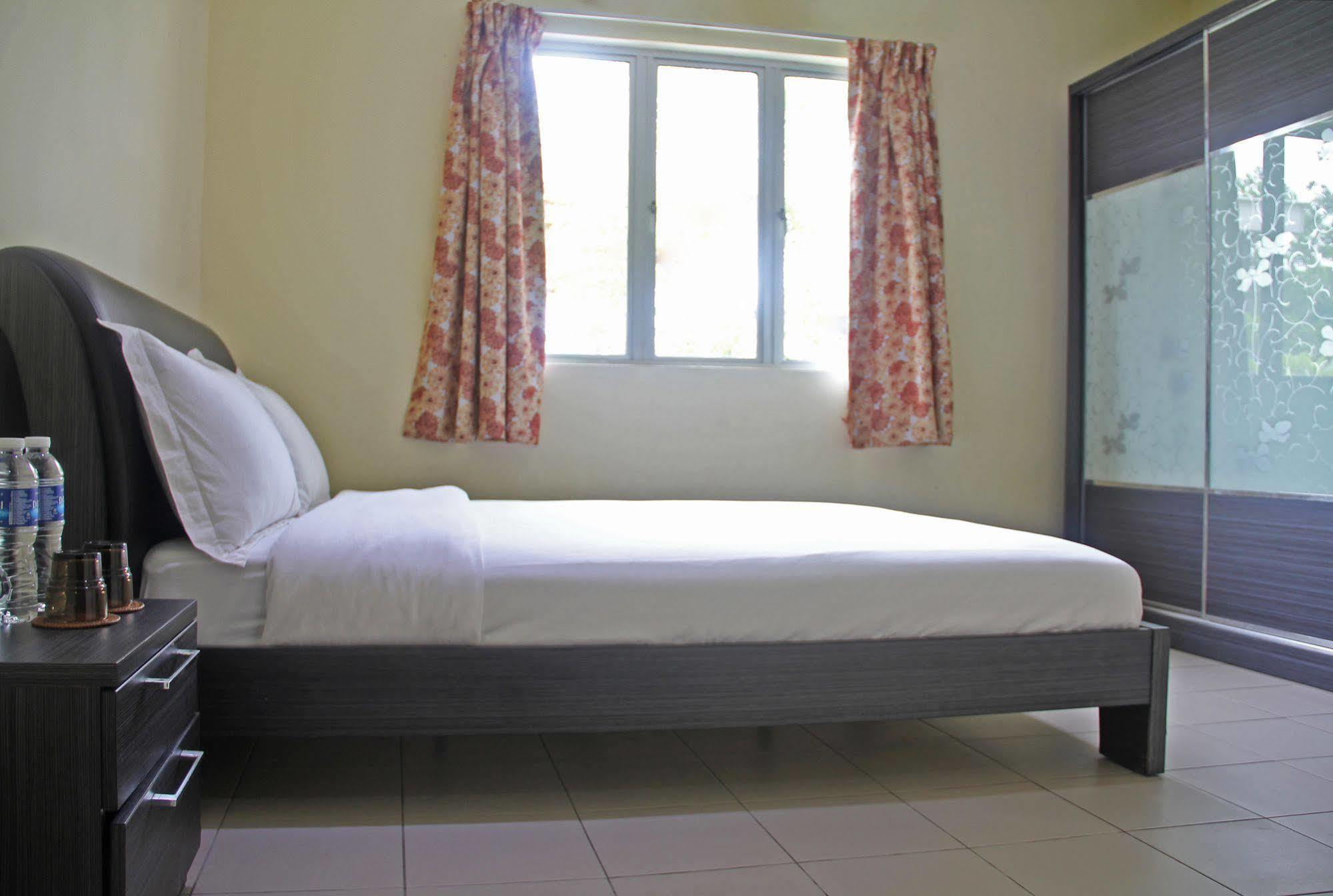 Motel Desa Terrace à Langkawi Extérieur photo